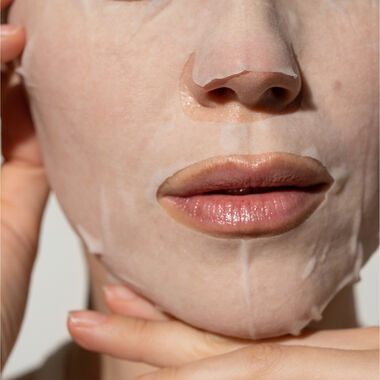 faces جمال أثناء التنقل   قناع ورقي مرطب