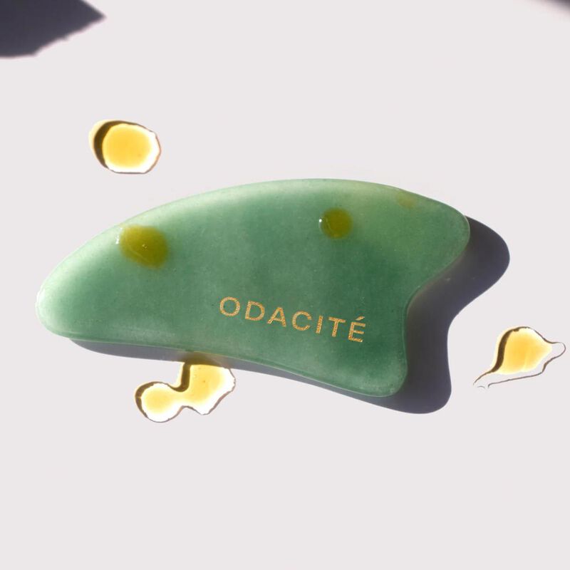 odacite crystal contour gua sha green aventurine