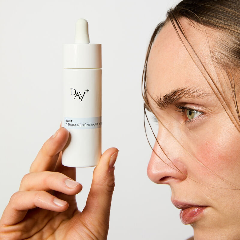 dayplus night  intense restorative serum