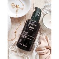 Hazelnut Replenishing Nourishing Body Oil faces hazelnut replenishing nourishing body oil