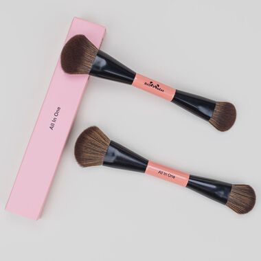 faces فرشاة أول ان ون