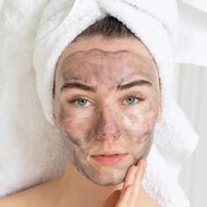 faces غسول النعناع الاسود