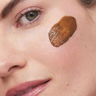 Turmeric Brightening & Exfoliating Mask faces turmeric brightening exfoliating mask