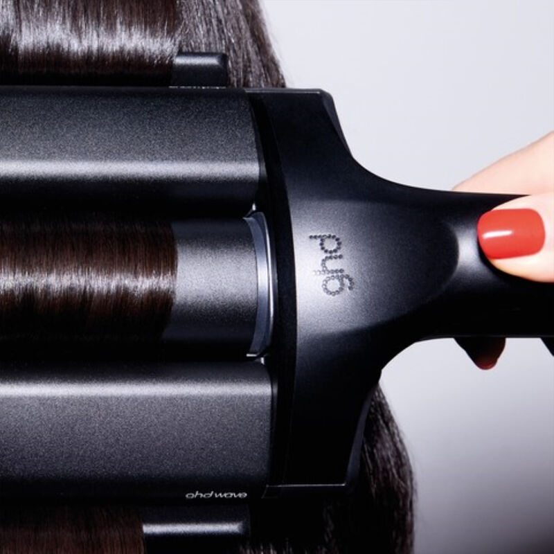 ghd wave styler triple barrel hair waver