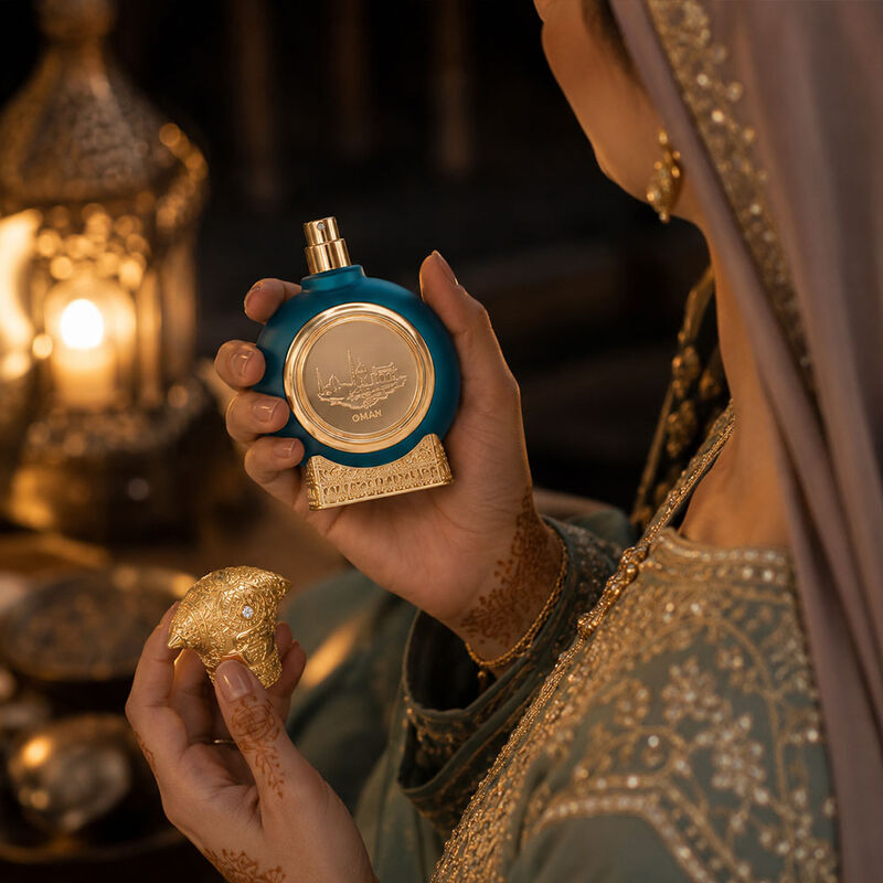 طيف الإمارات عطر  عُمان