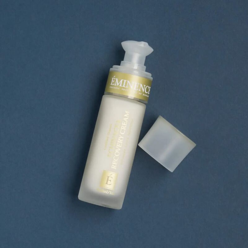 إيميننس كريم  إشنسا لاستعادة حيوية البشرة