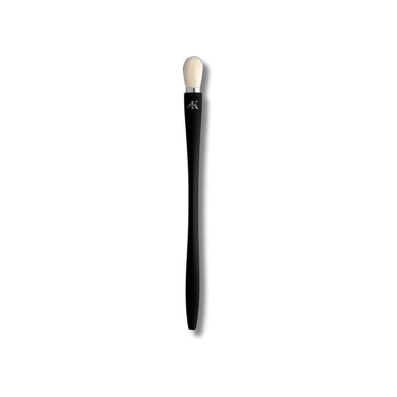 kla beauty blending brush