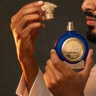 Kuwait Eau de Parfum faces kuwait eau de parfum