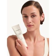 faces cloudberry exfoliating jelly cleanser