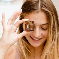 faces مرطب تحت العين بفيتامين إي 18غرام