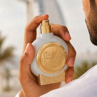 Emirates Land faces emirates land